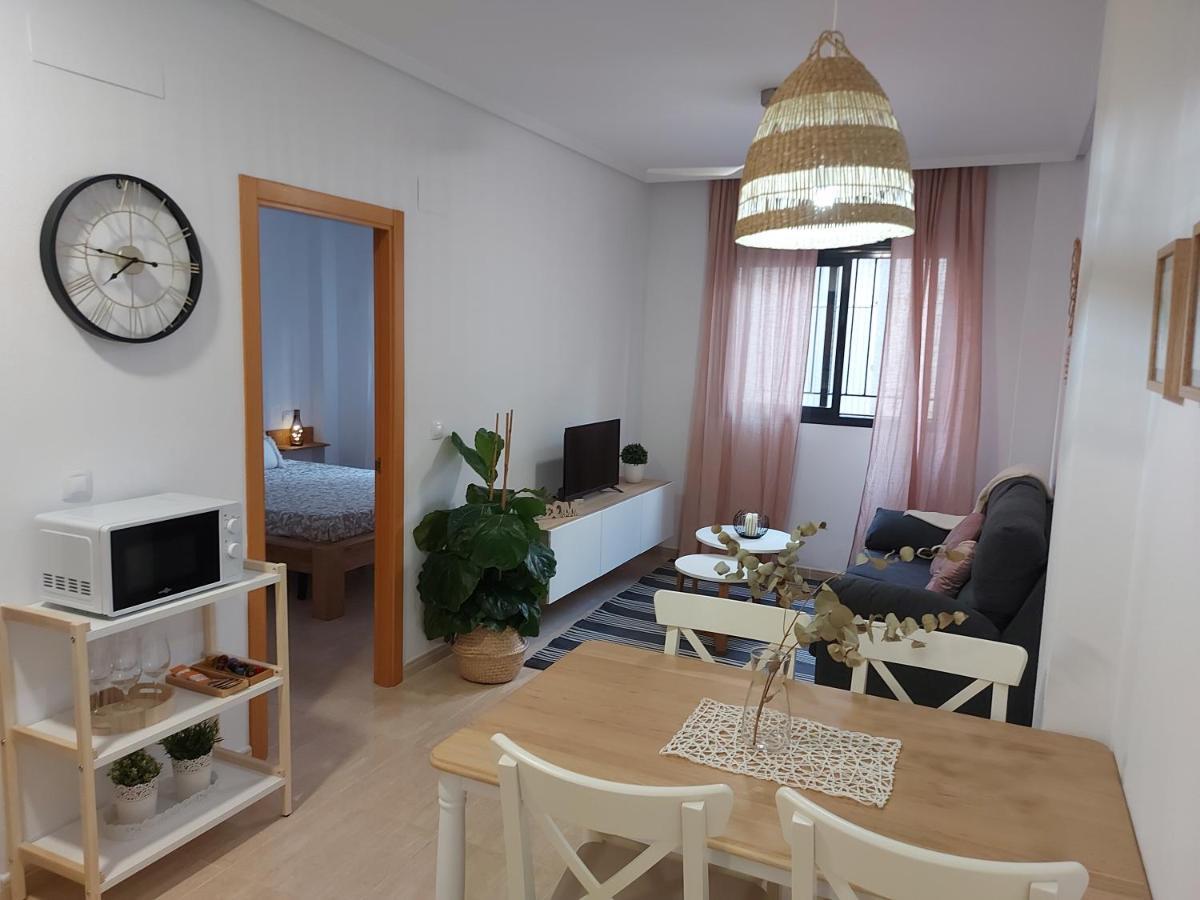 Apartamento En Residencial Con Piscina Ел Кампело Екстериор снимка