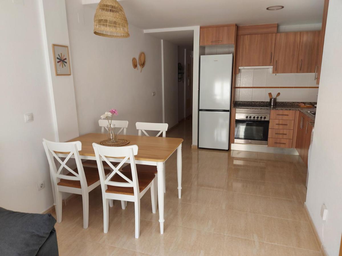 Apartamento En Residencial Con Piscina Ел Кампело Екстериор снимка