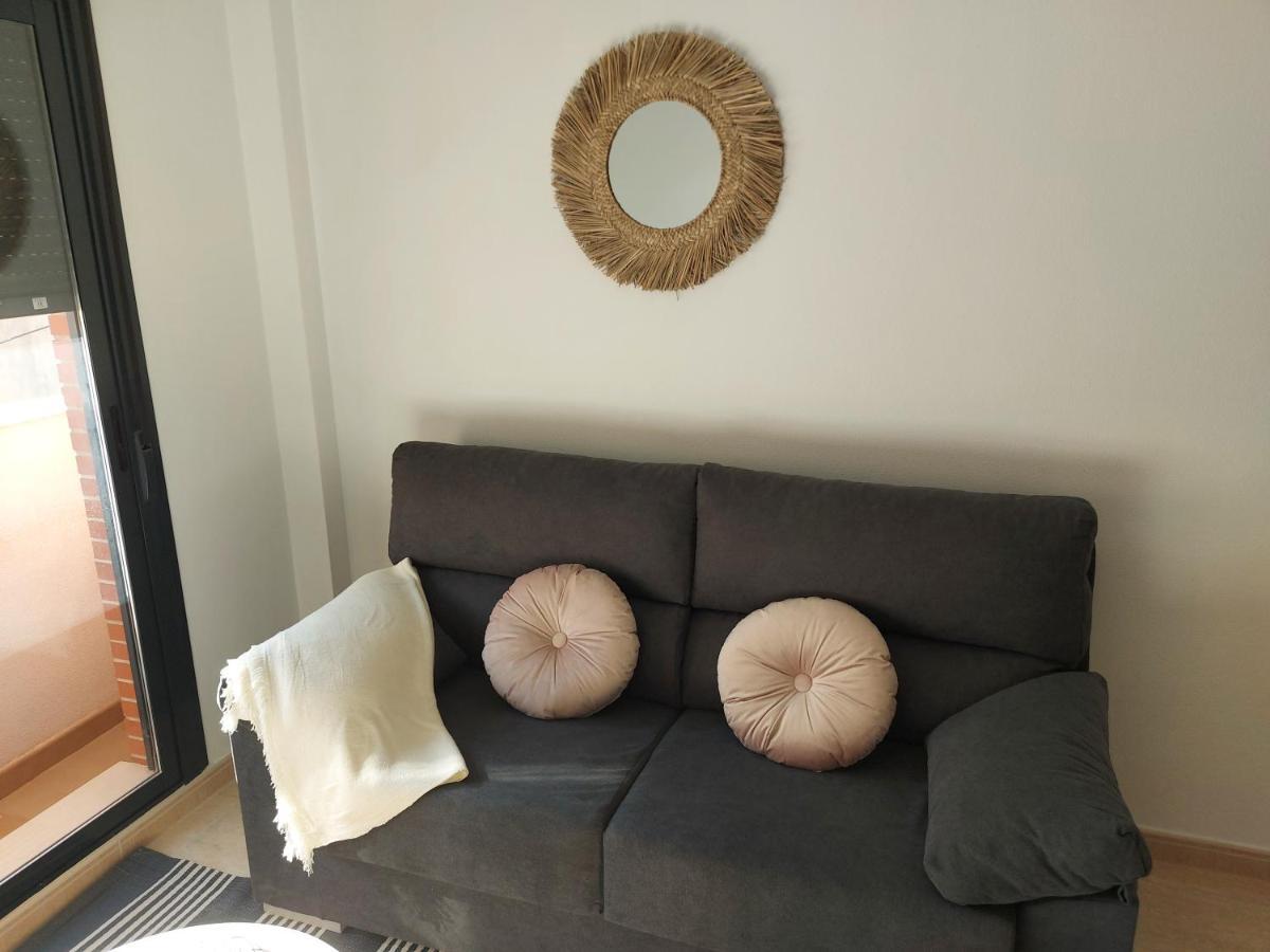 Apartamento En Residencial Con Piscina Ел Кампело Екстериор снимка